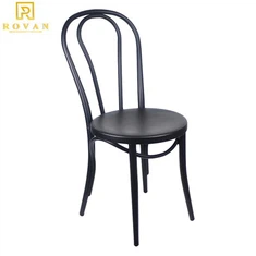 Vjenčana vintage crna metalna bečka blagovaonska stolica